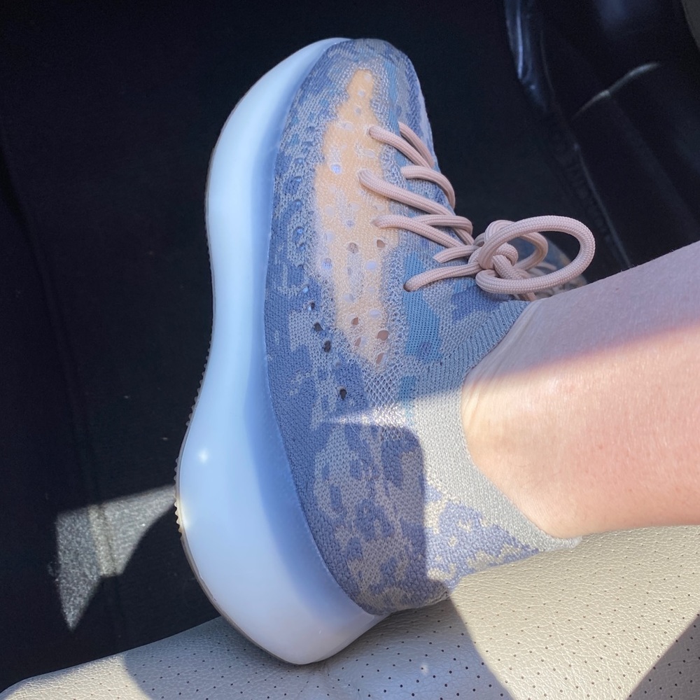 Yeezy Alien